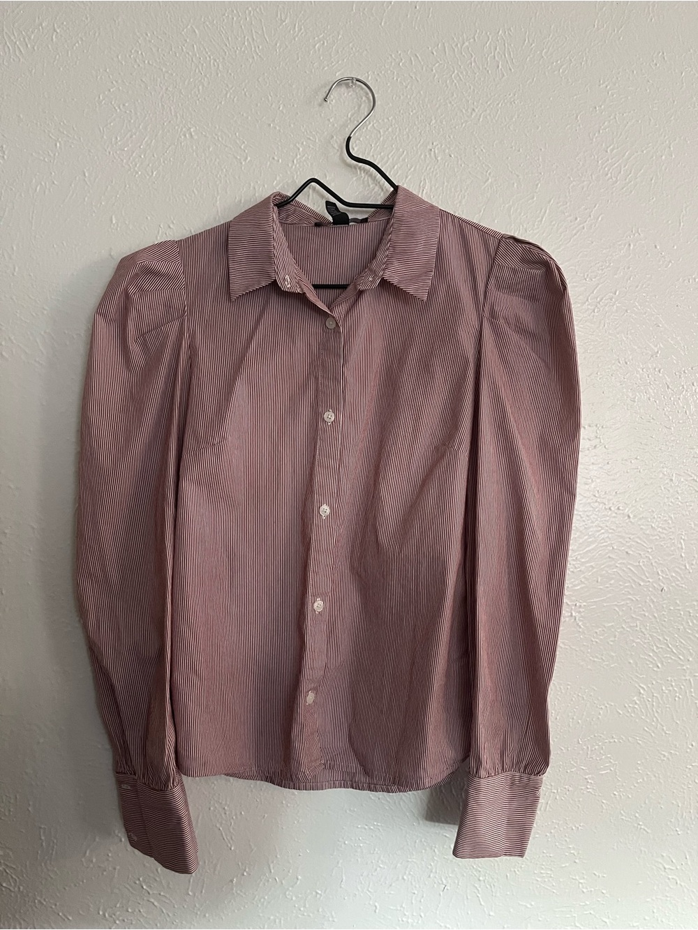 Forever 21 Women's Button-Down Shirt in Dusty Rose